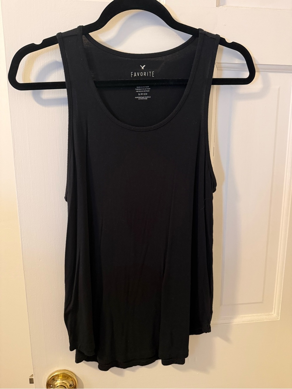 American Eagle Outfitters Favorite Tank Top in Black